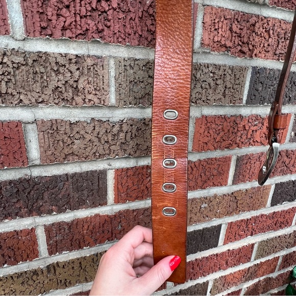 Kenneth Cole Reaction Tan Men’s Belt - Picture 2 of 4